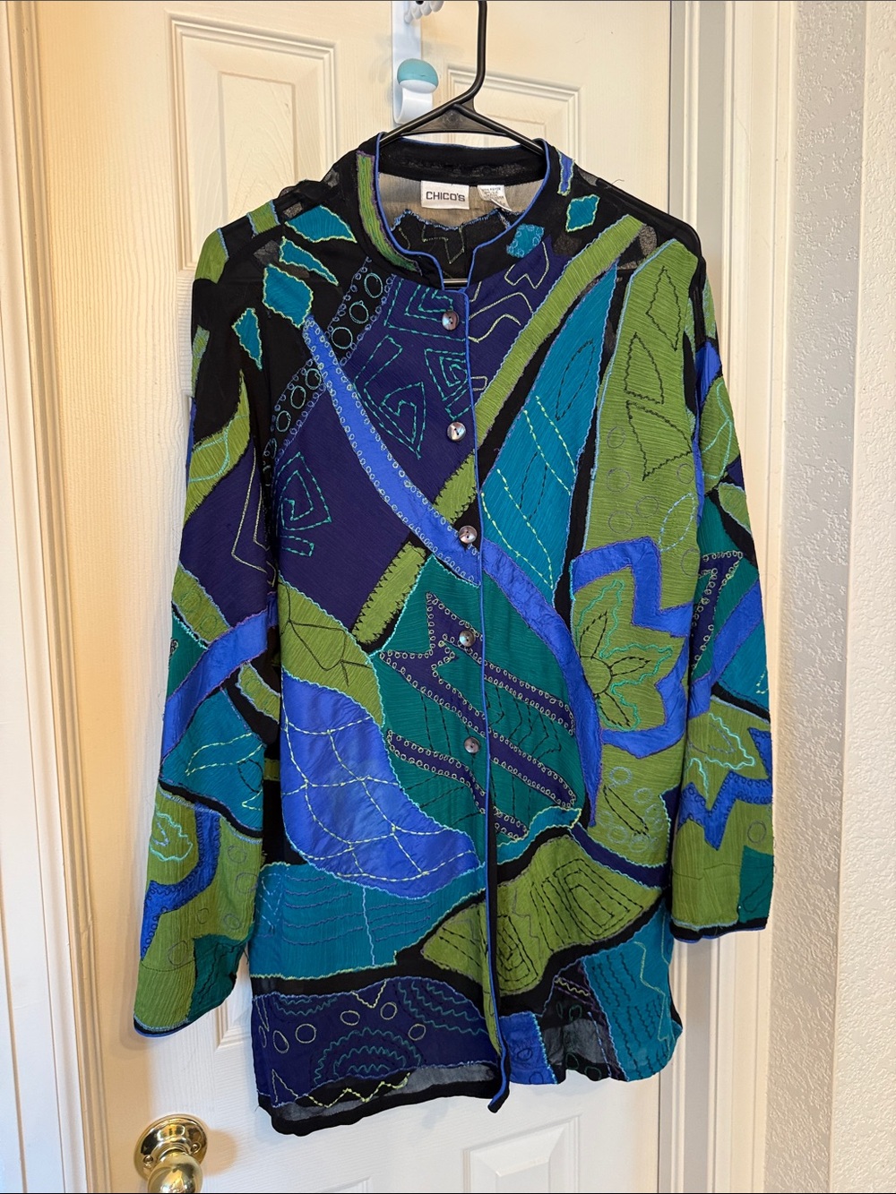 Chico's Bold Print Black and Blue Embroidered Top 2, L, 12